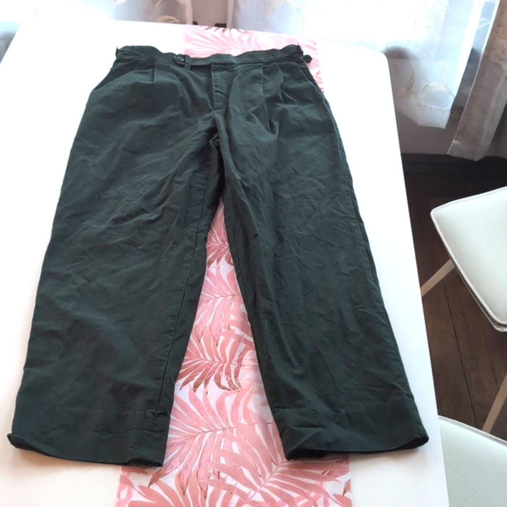 Banana Republic Athletics cotton trouser (green)